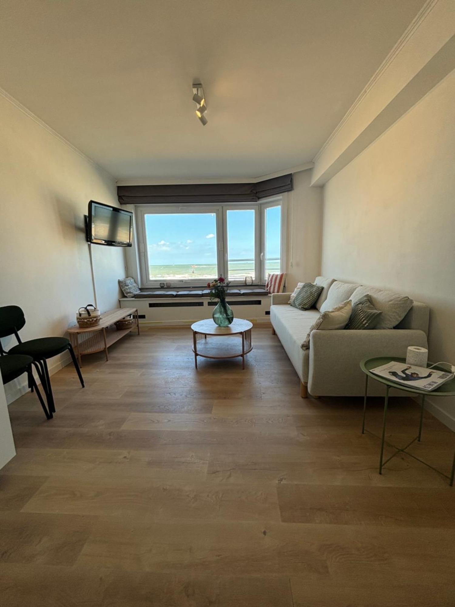 La Brise Et La Mer- Frontaal Zeezicht! Apartamento